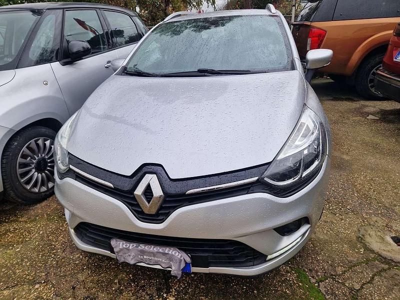 Usata Renault Clio GrandTour Intens 90 CV (66 kW) 2018 Argento Station wagon