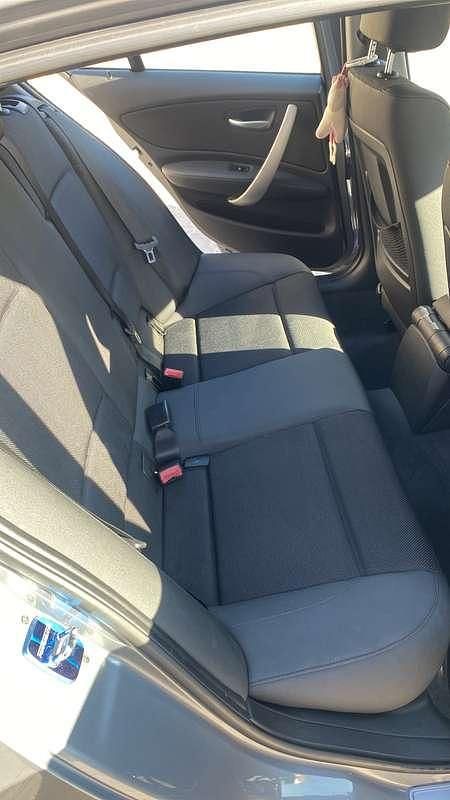 Usata BMW 118 143 CV (105 kW) 2009 Utilitaria