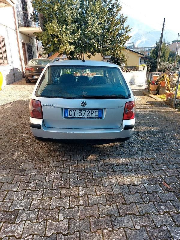 Usata VW Passat 130 CV (95 kW) 2005 Station wagon