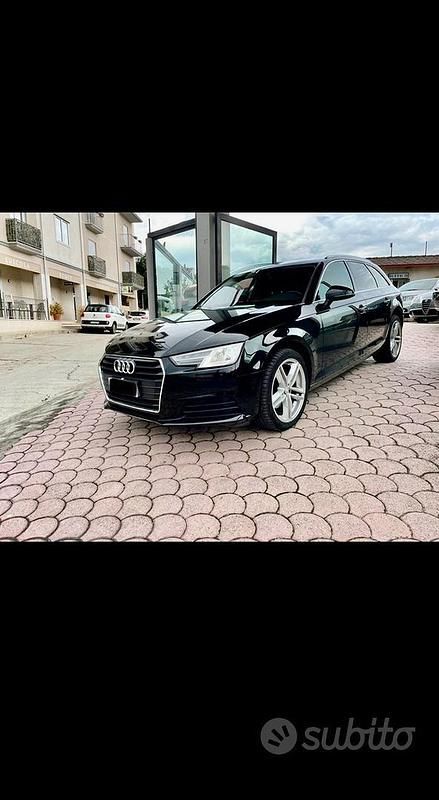 Usata Audi A4 Ambiente 150 CV (110 kW) 2017 Nero Station wagon