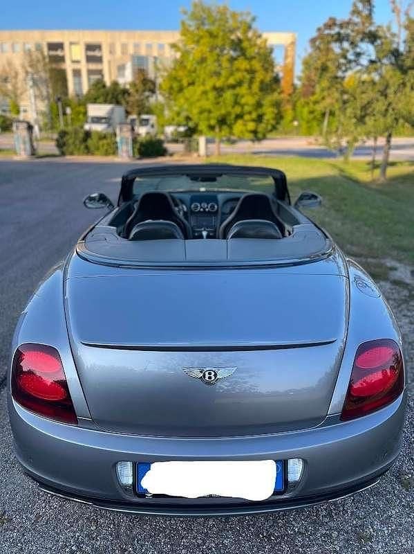 Usata Bentley Continental GT Convertible 630 CV (463 kW) 2011 Grigio Cabrio