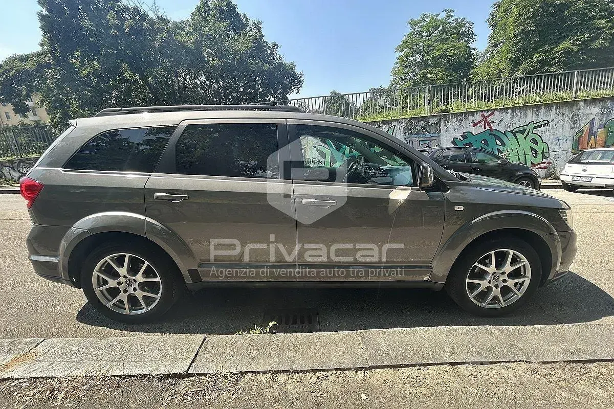 Usata Fiat Freemont Urban 140 CV (102 kW) 2011 Grigio SUV