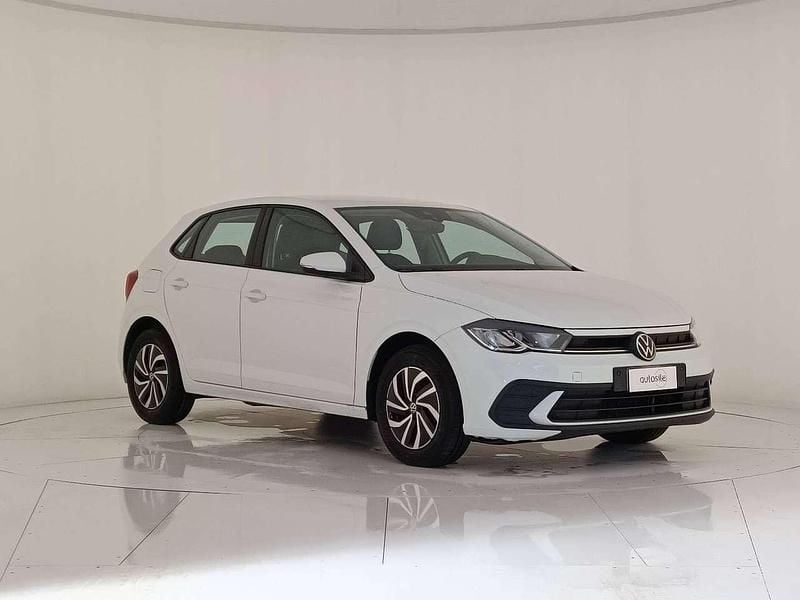 Usata VW Polo Life 95 CV (69 kW) 2023 Bianco Utilitaria