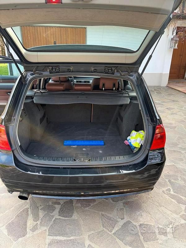 Usata BMW 320 163 CV (119 kW) 2006 Nero Station wagon