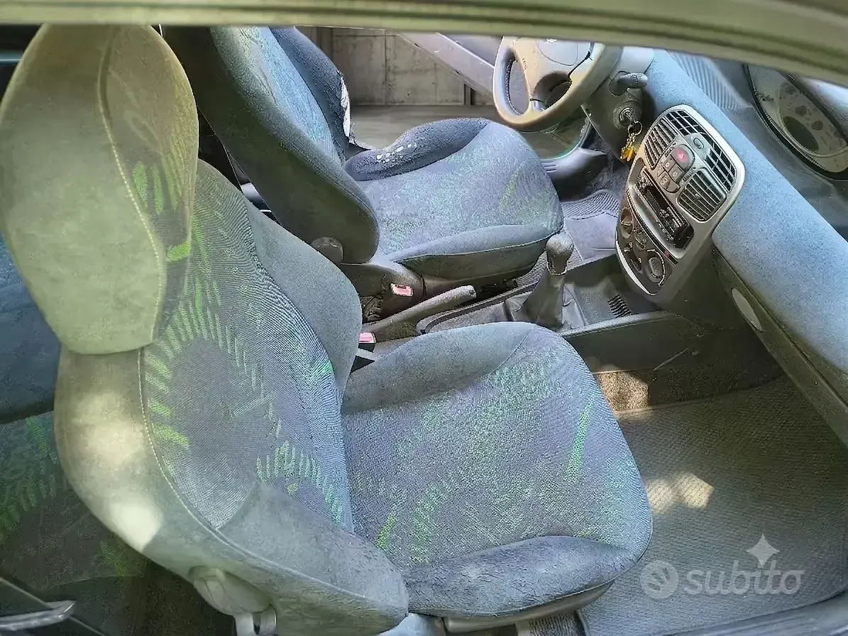 Usata Lancia Ypsilon 86 CV (63 kW) 1998 Verde Utilitaria