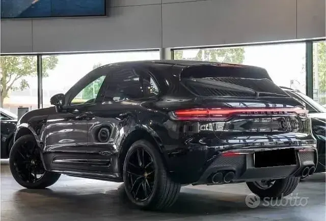 Usata Porsche Macan 265 CV (194 kW) 2024 Nero SUV