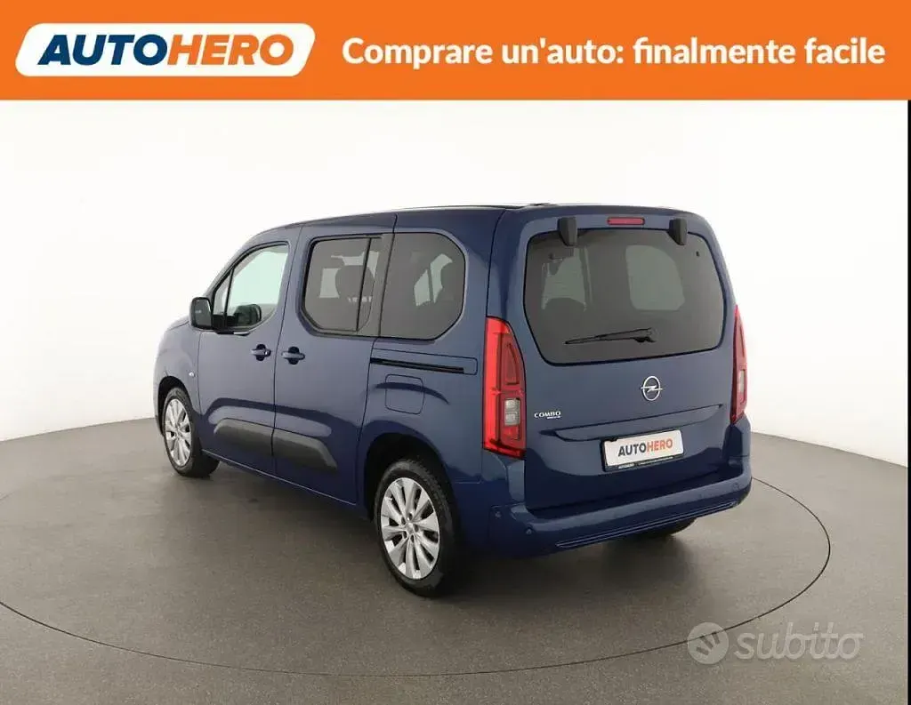 Usata Opel Combo Life S 110 CV (80 kW) 2020 Blu/azzurro Monovolume
