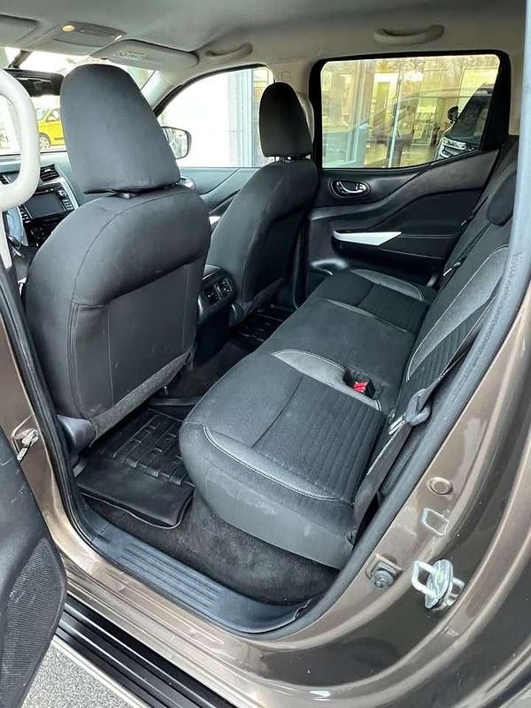 Usata Renault Alaskan Intens 190 CV (139 kW) 2018 Bronzo Pick-up