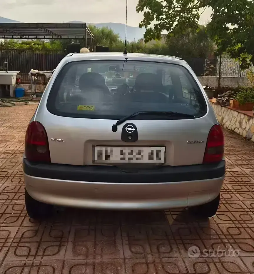 Usata Opel Corsa 1997 Grigio Utilitaria