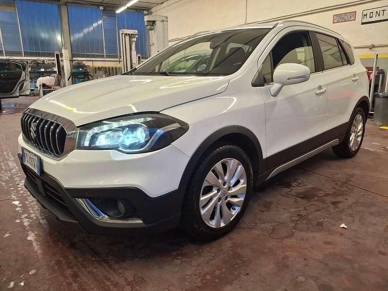 Bianco Usata 2017 Suzuki SX4 S-Cross SUV | 8700 € (Ottimo prezzo) - Immagine 1/4