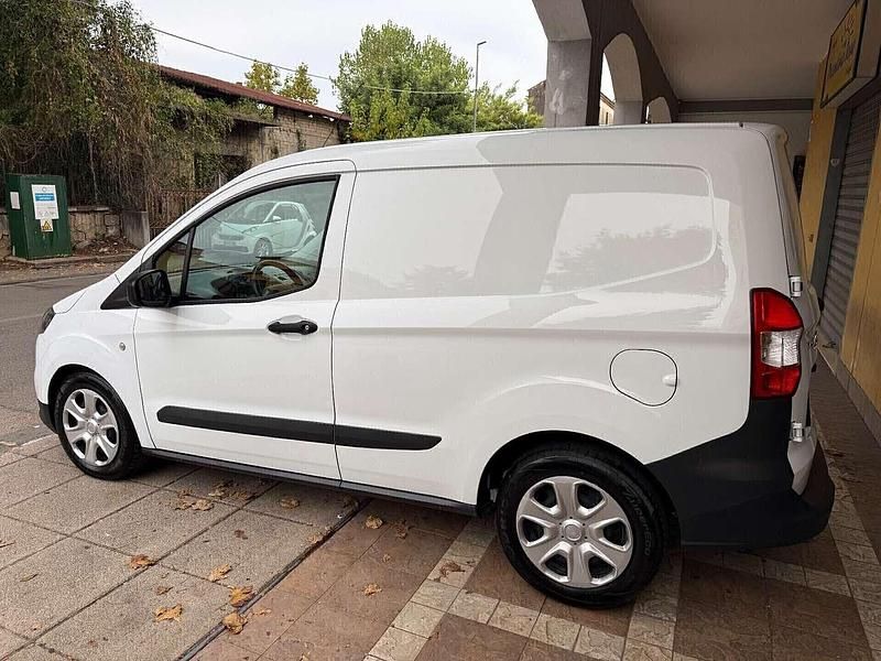 Usata Ford Transit Trend 101 CV (74 kW) 2023 Bianco Furgone