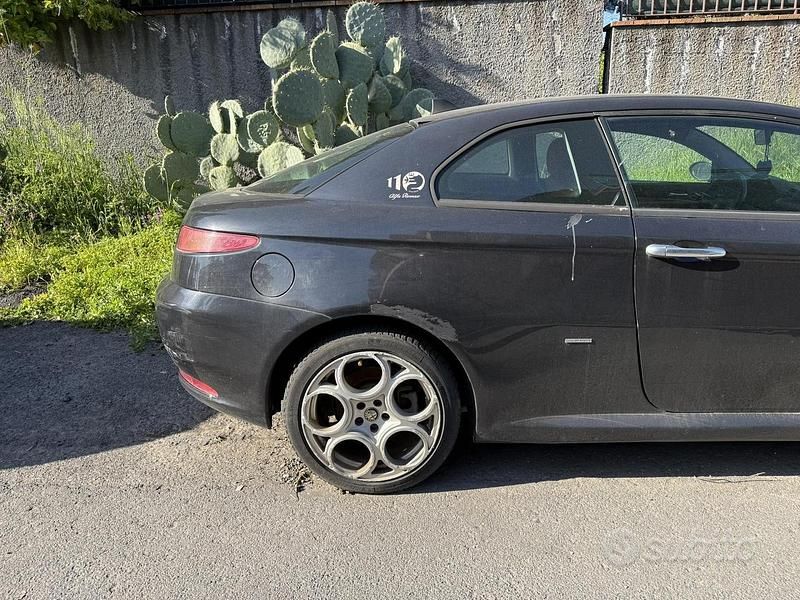 Usata Alfa Romeo GT 150 CV (110 kW) 2008 Nero Coupé