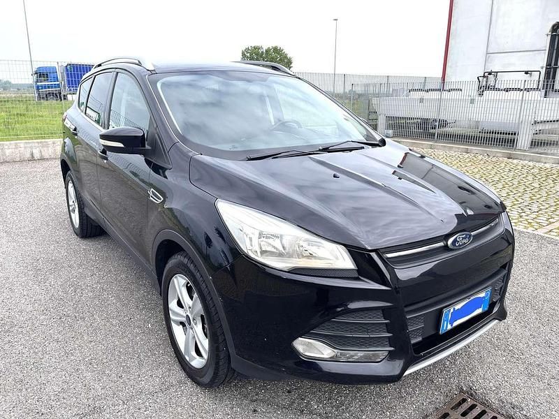 Usata Ford Kuga Titanium 120 CV (88 kW) 2015 Other SUV
