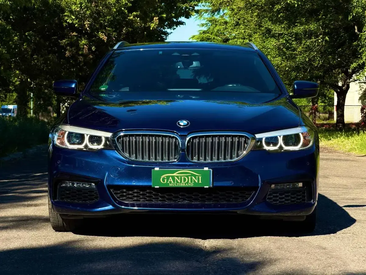 Usata BMW 520 M Sport 190 CV (139 kW) 2018 Blu/azzurro Station wagon