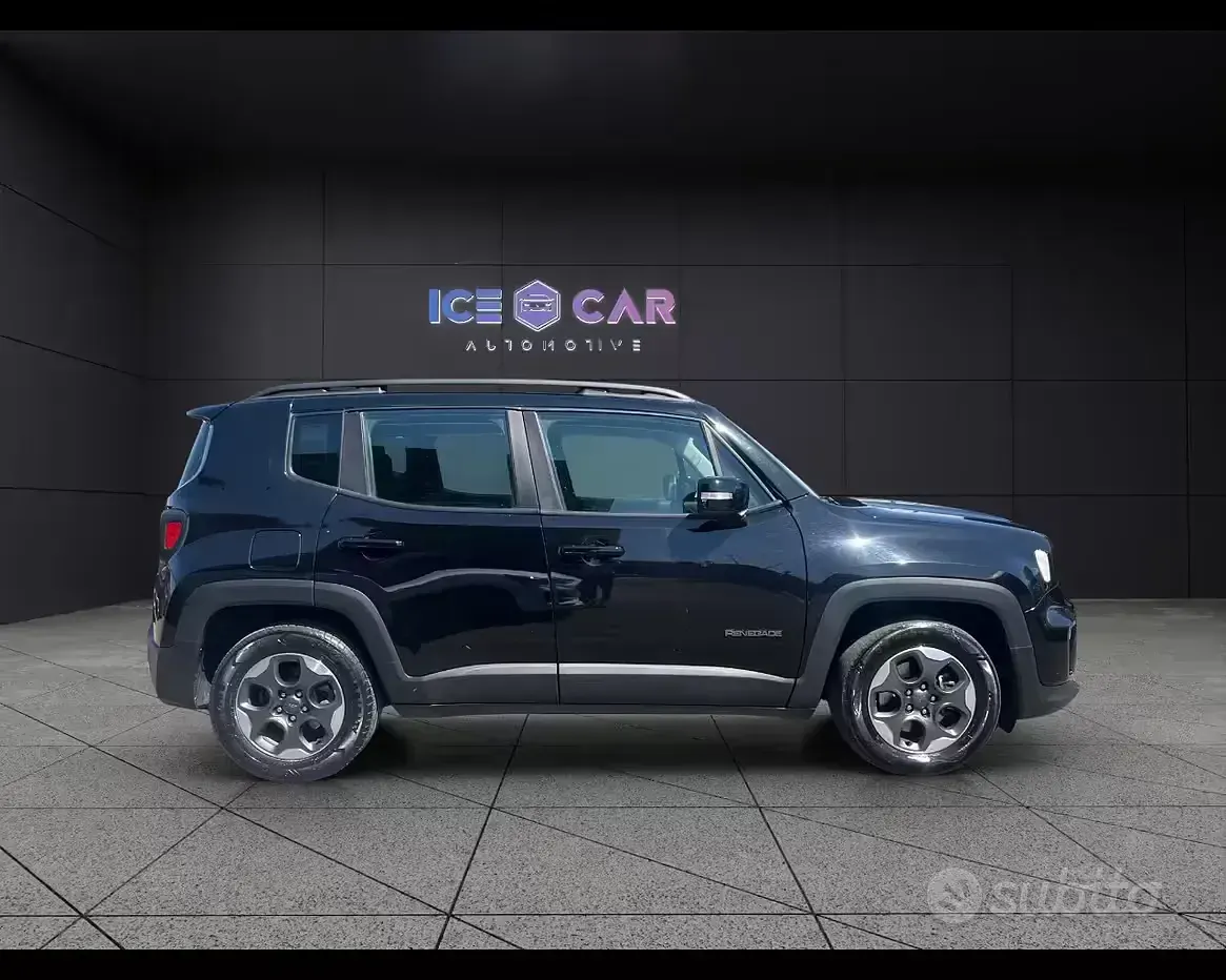 Usata Jeep Renegade Limited 131 CV (96 kW) 2023 Nero SUV
