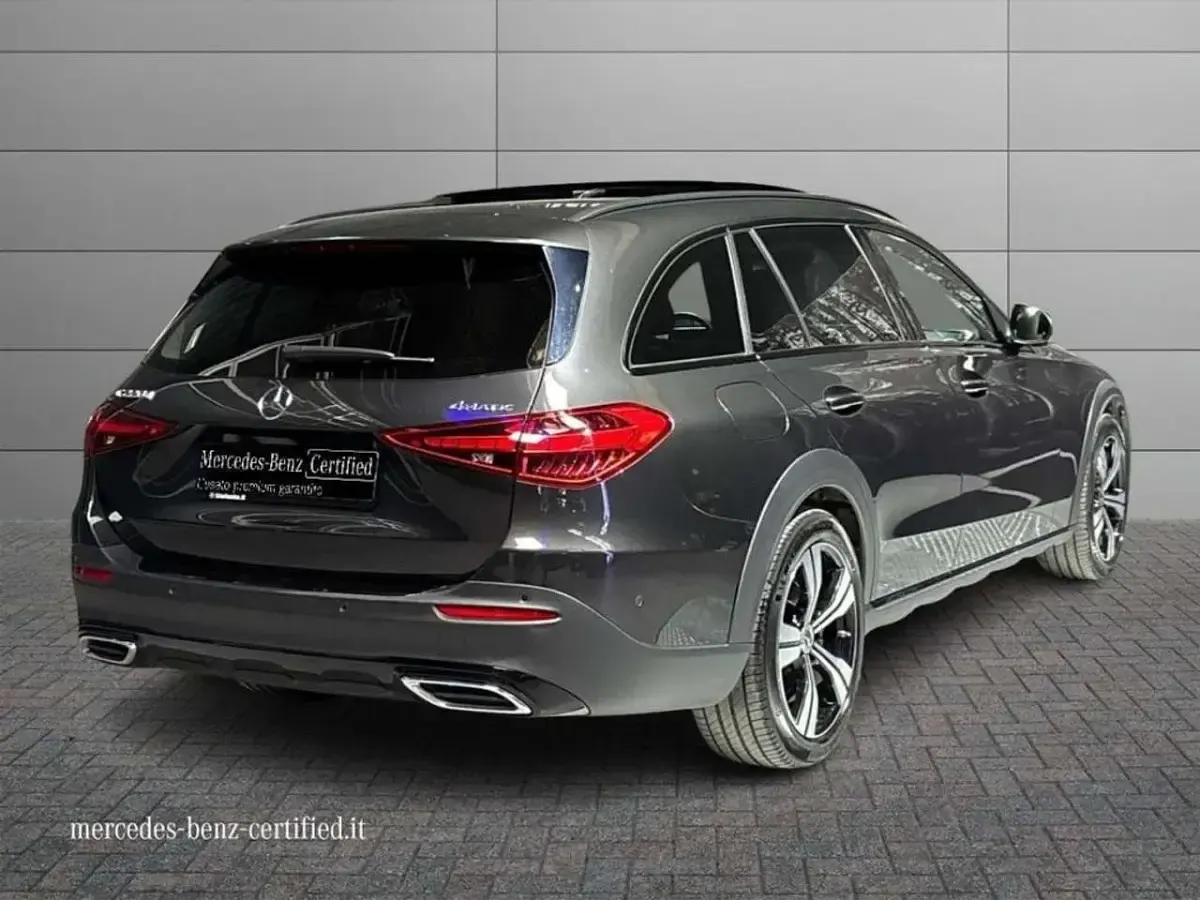 Usata Mercedes C220 Advanced 200 CV (147 kW) 2024 Grigio grafite Station wagon