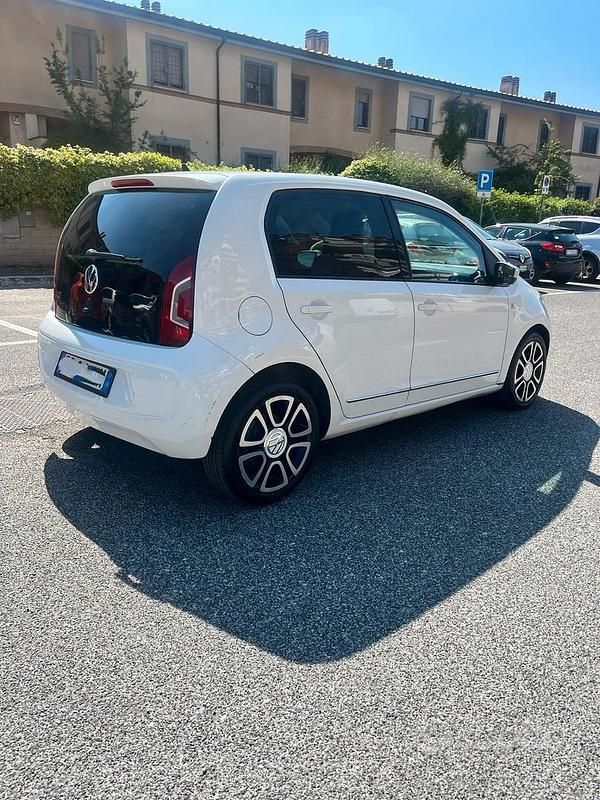 Usata VW up! 75 CV (55 kW) 2013 Bianco Utilitaria