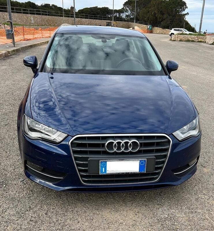 Blu Usata 2016 Audi A3 Business Tre volumi | 9500 € (Ottimo prezzo) - Immagine 1/4