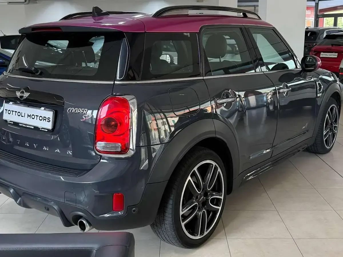 Usata Mini Cooper Countryman 190 CV (139 kW) 2017 Grigio met SUV