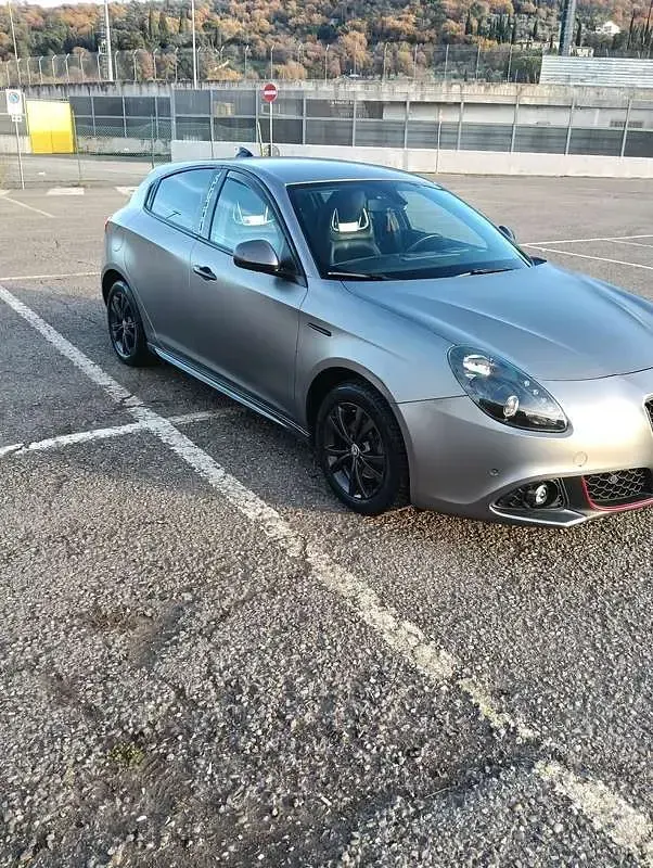 Usata Alfa Romeo Giulietta Sprint 120 CV (88 kW) 2016 Utilitaria