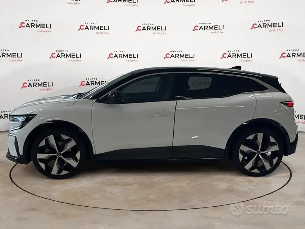 Usata Renault Megane E-Tech Techno 160 kW (218 CV) 2023 Bianco Berlina