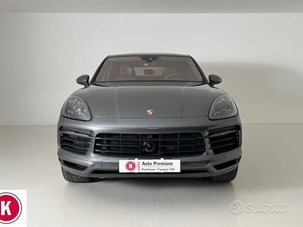 Usata Porsche Cayenne 340 CV (250 kW) 2020 Grigio SUV