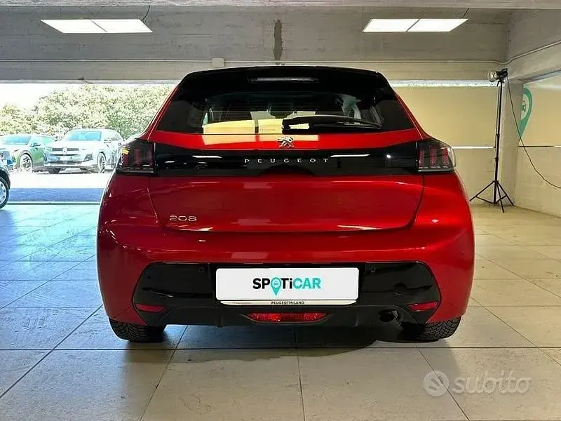 Usata Peugeot 208 Allure 101 CV (74 kW) 2020 Rosso Utilitaria