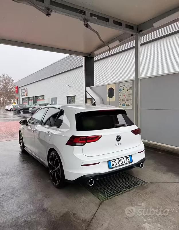 Usata VW Golf VII GTI 2021 Bianco Utilitaria