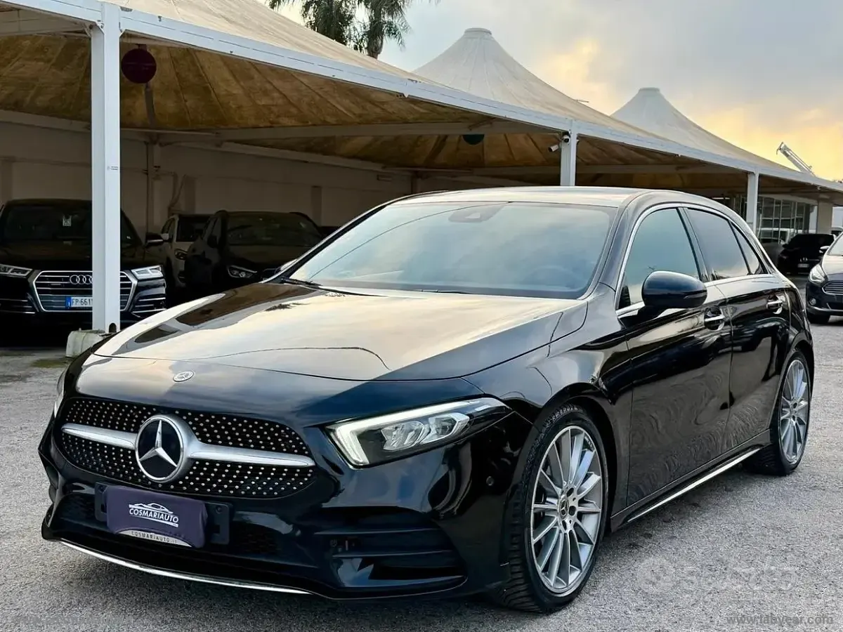 Usata Mercedes A180 Premium 116 CV (85 kW) 2022 Nero Berlina