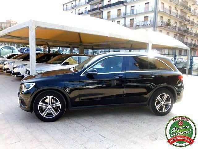 Usata Mercedes GLC220 Exclusive 170 CV (125 kW) 2017 Nero SUV