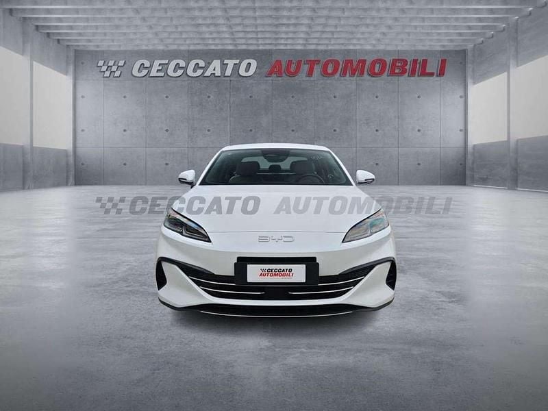 Nuova BYD Seal U Boost 184 CV (135 kW) 2025 Bianco SUV