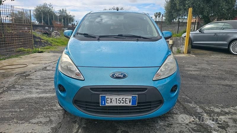 Usata Ford Ka Titanium 69 CV (50 kW) 2015 Blu Berlina