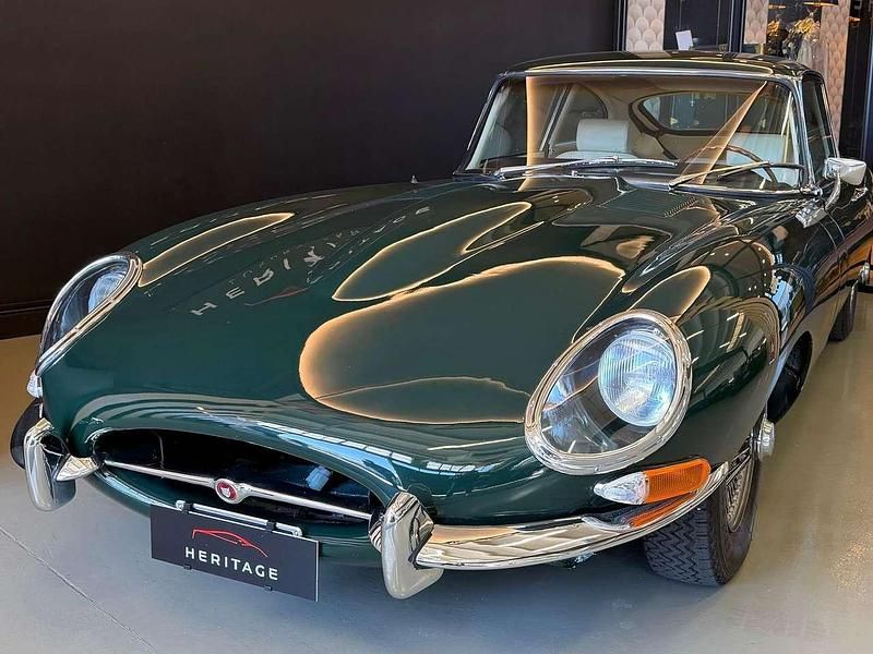 Usata Jaguar E-Type 245 CV (180 kW) 1970 Verde Coupé