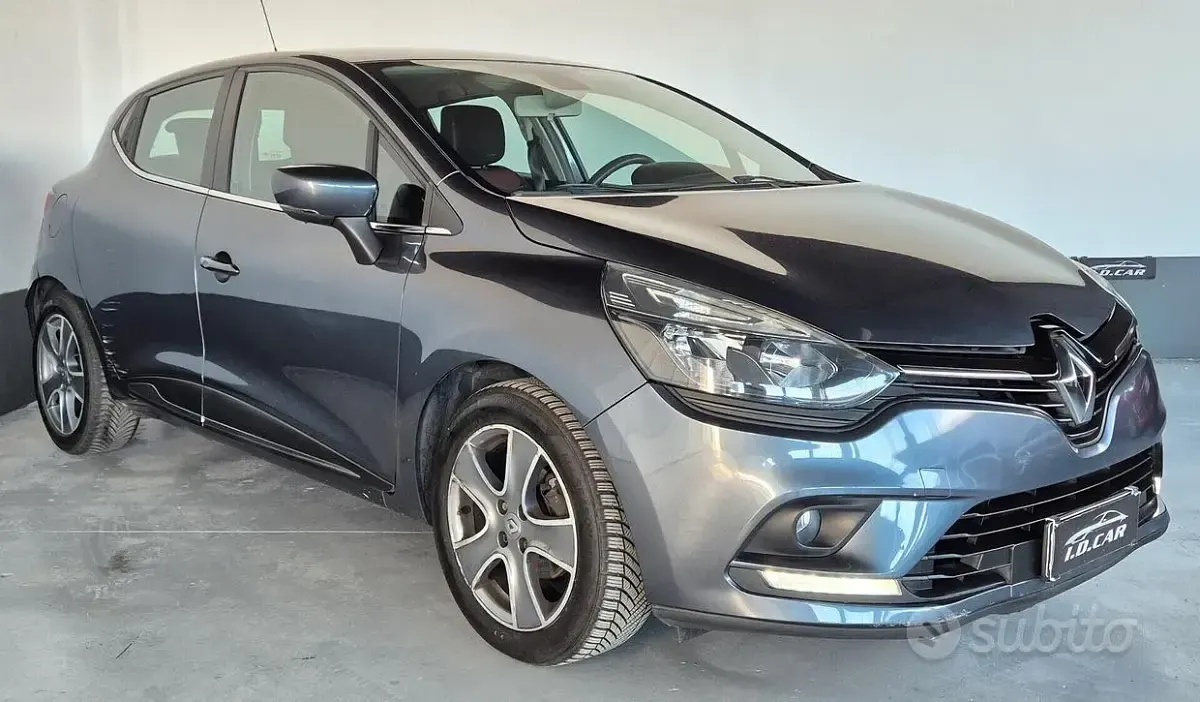 Usata Renault Clio IV 75 CV (55 kW) 2017 Blu Berlina