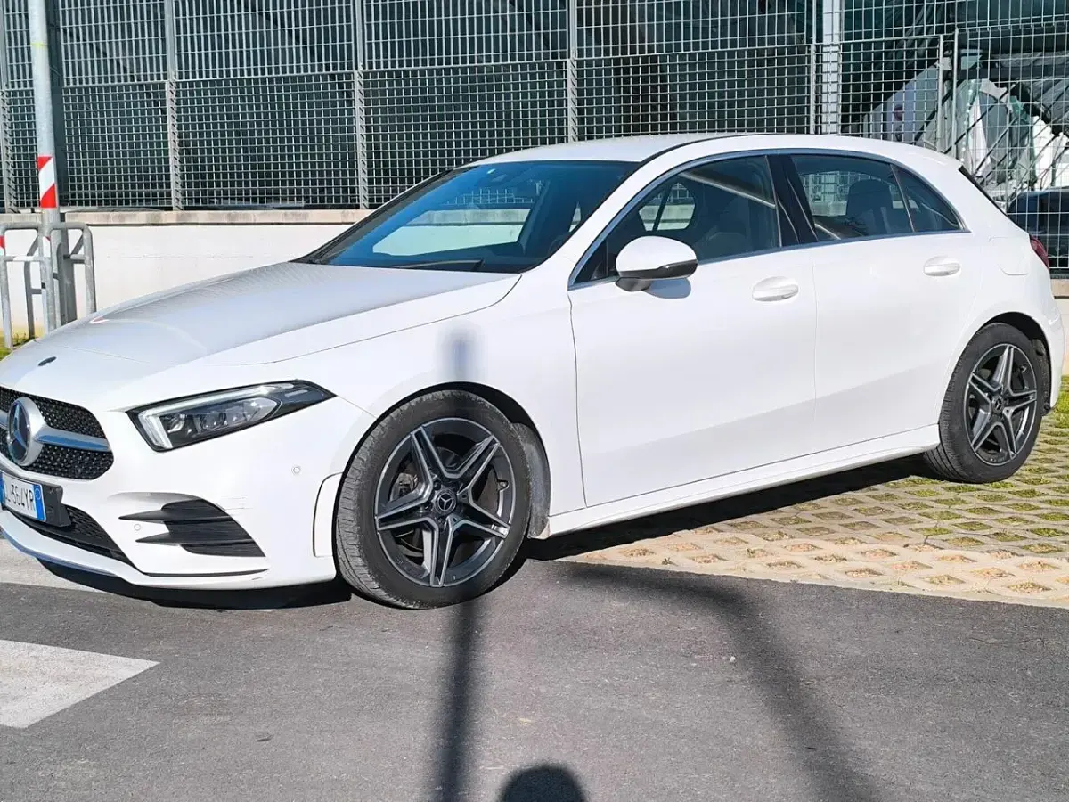 Usata Mercedes 180 Premium 115 CV (84 kW) 2022 Bianco Berlina