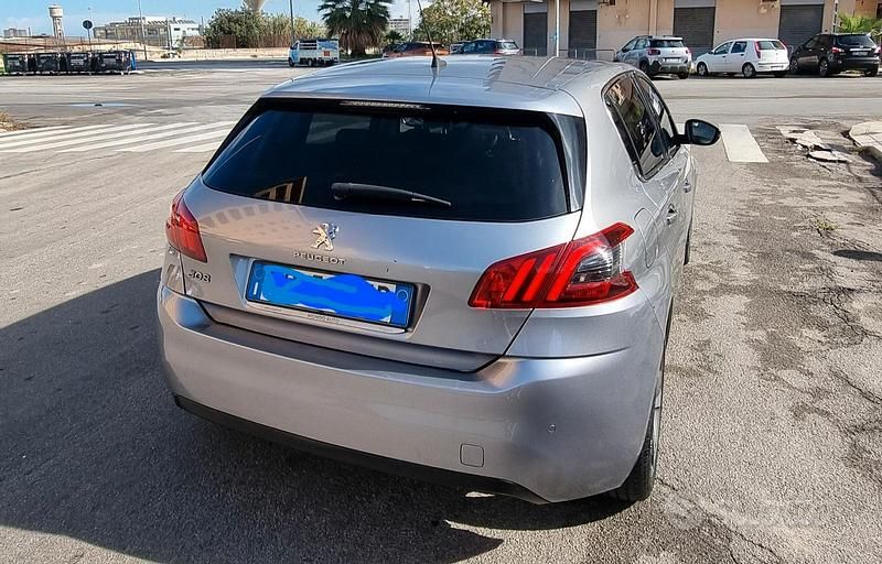 Usata Peugeot 308 Allure 131 CV (96 kW) 2018 Grigio Berlina