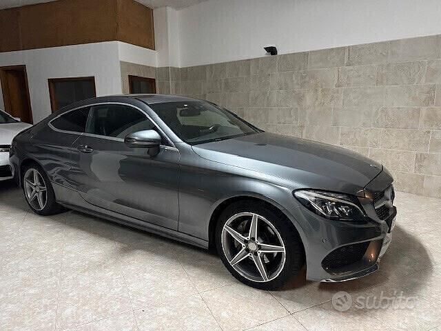 Usata Mercedes C220 Premium 170 CV (125 kW) 2017 Grigio Coupé
