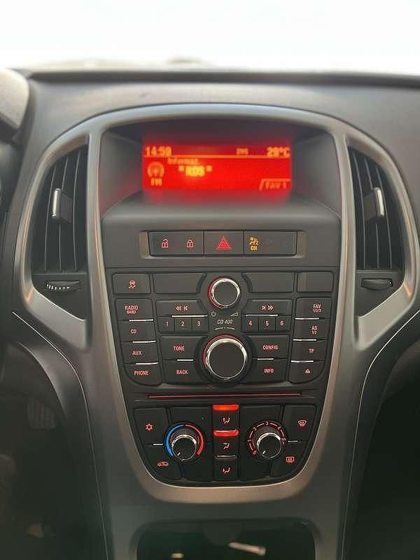 Usata Opel Astra Cosmo 131 CV (96 kW) 2014 Berlina