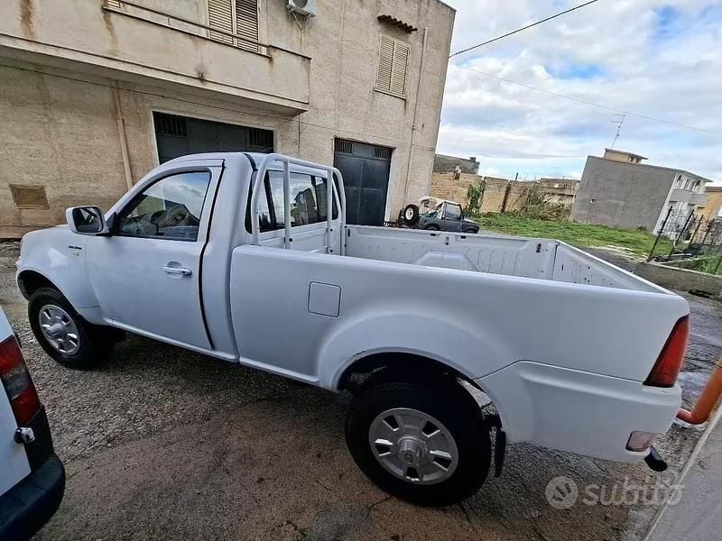 Usata Tata Xenon 150 CV (110 kW) 2012 Bianco Pick-up