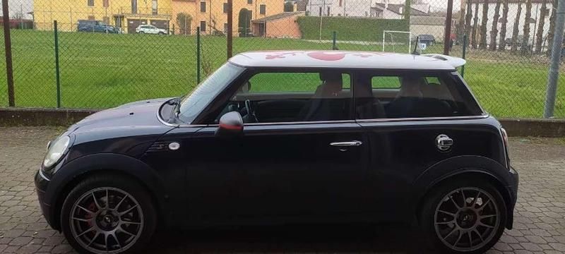 Usata Mini Cooper 120 CV (88 kW) 2008 Nero Utilitaria