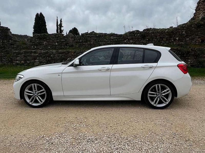 Begagnad BMW 114 M Sport 95 HK (69 kW) 2017 Vit Halvkombi