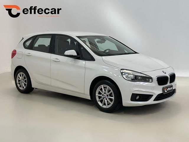 Usata BMW 218 Active Tourer Sport Line 136 CV (100 kW) 2015 Bianco Monovolume