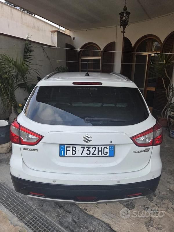 Usata Suzuki SX4 S-Cross 120 CV (88 kW) 2015 Bianco SUV