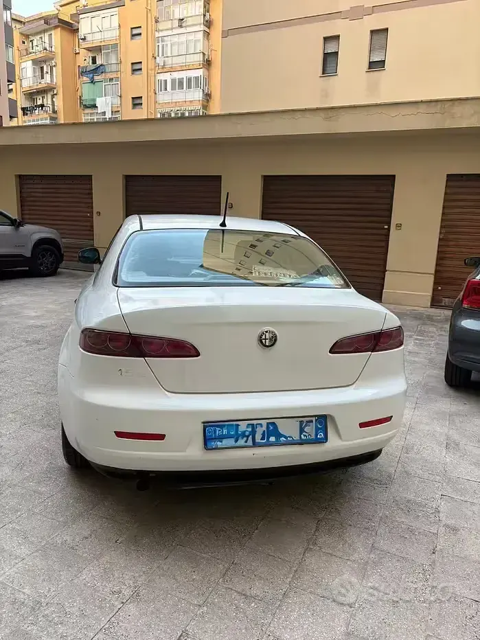 Usata Alfa Romeo 159 140 CV (102 kW) 2018 Bianco Berlina