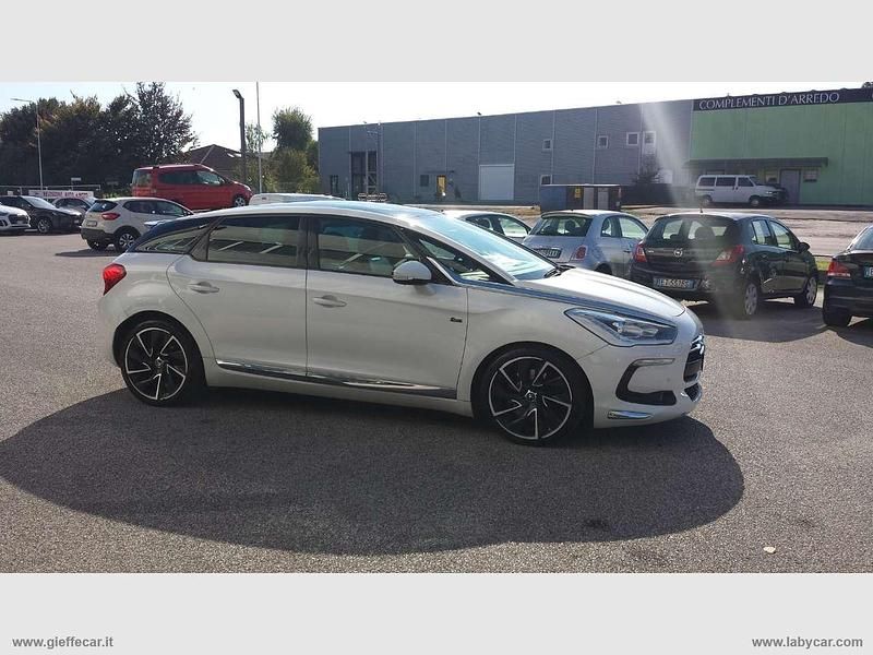 Usata DS Automobiles DS5 Sport Chic 163 CV (119 kW) 2013 Bianco Utilitaria