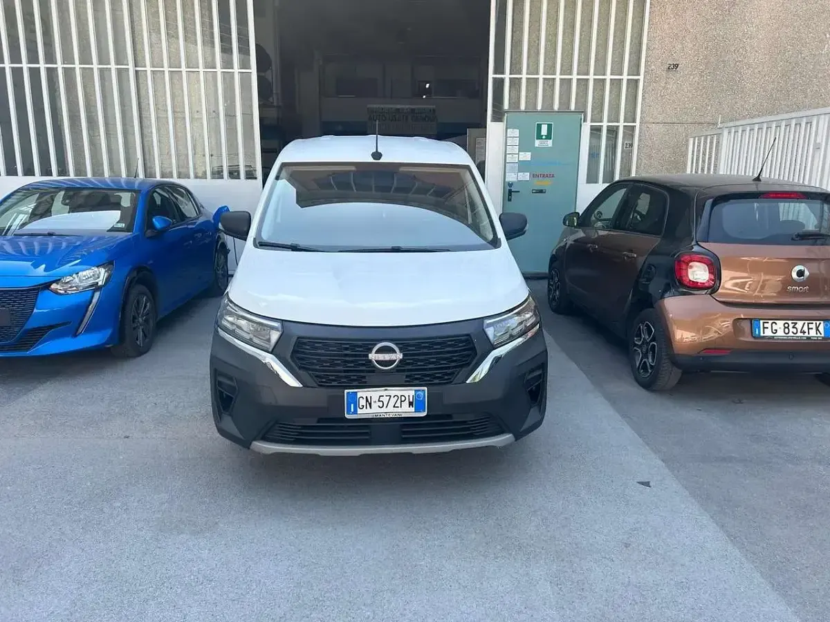 Usata Nissan Townstar 131 CV (96 kW) 2023 Bianco Furgone