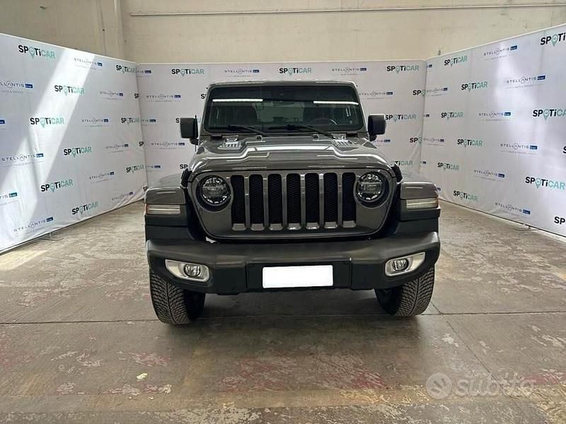 Usata Jeep Wrangler Sahara 272 CV (200 kW) 2020 Grigio SUV