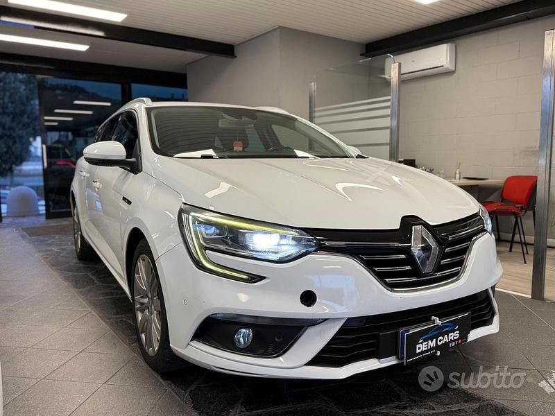 Usata Renault Mégane GrandTour Bose Edition 110 CV (80 kW) 2017 Bianco Station wagon