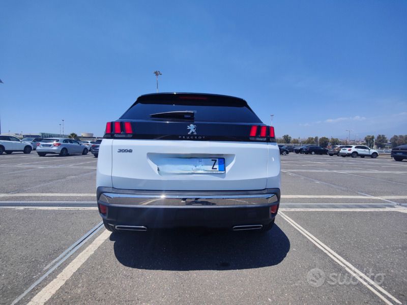 Usata Peugeot 3008 Allure 130 CV (95 kW) 2018 Bianco SUV