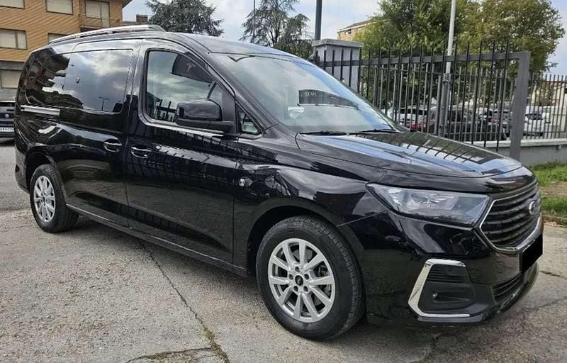 Usata Ford Tourneo Connect 122 CV (89 kW) 2023 Nero Monovolume